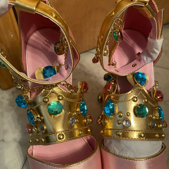 Dolls Kill Crowned Charmer Princess Jewel Heels - brand new - Picture 11 of 16